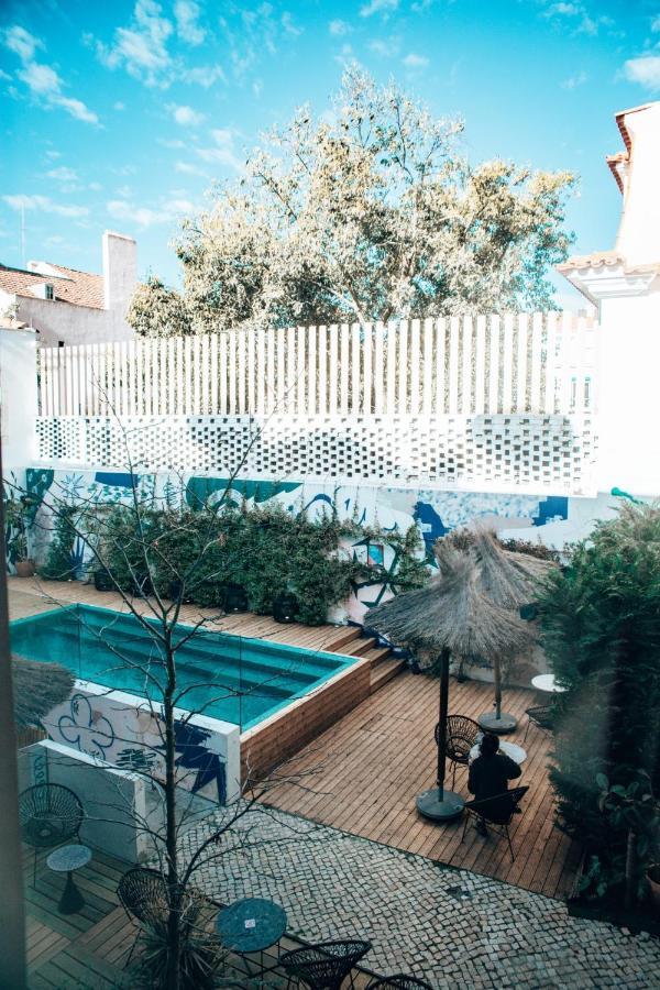 Selina Secret Garden Lisbon Hostel Екстериор снимка